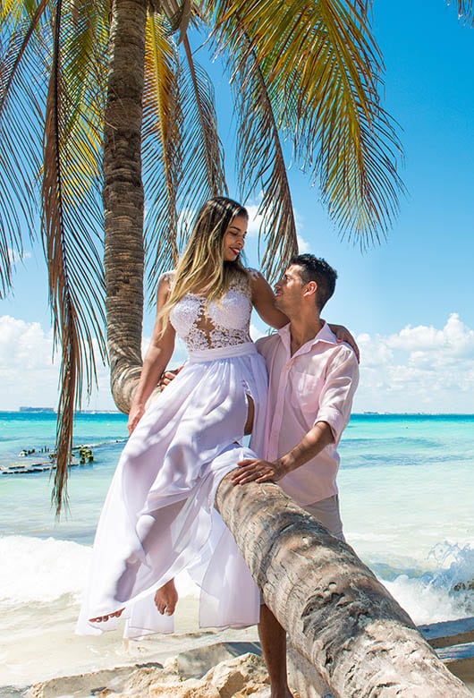 Cancun Mexico best beach honeymoon vacation